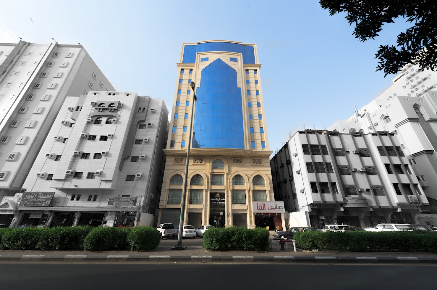 property-image_5b42000d1fc993a.jpg