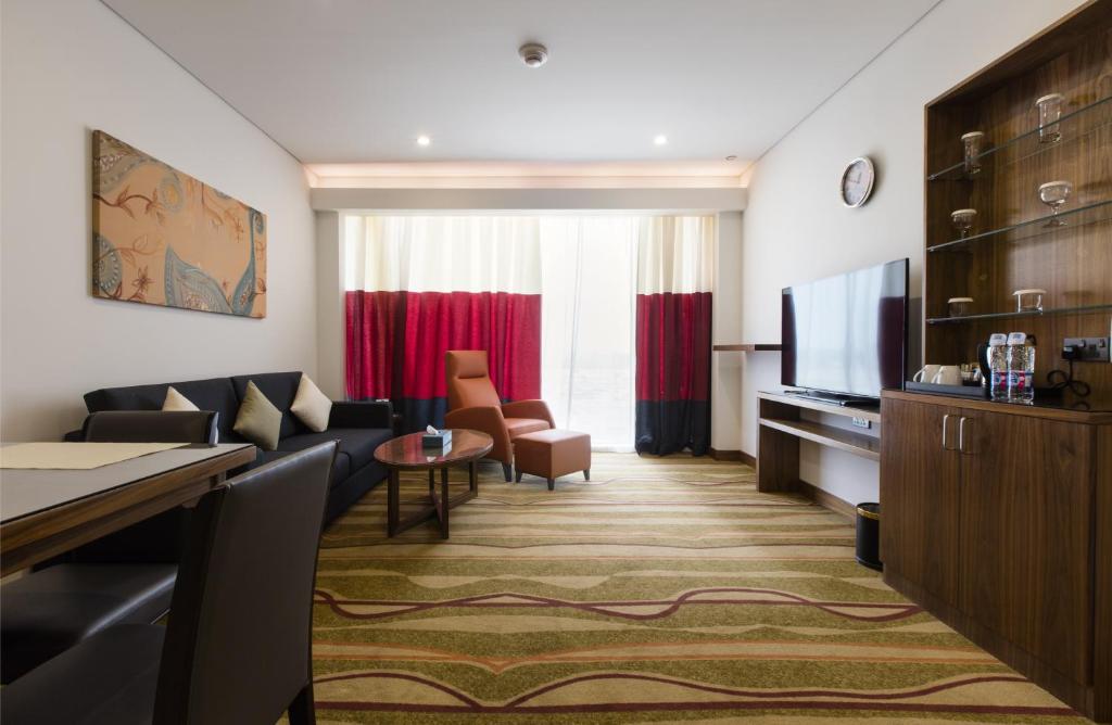 property-image_MTiX5HG3QgfeqwG.jpg