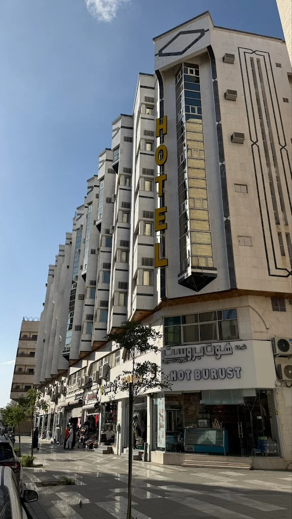 property-image_O1OdBFmx7FmDi63.jpg