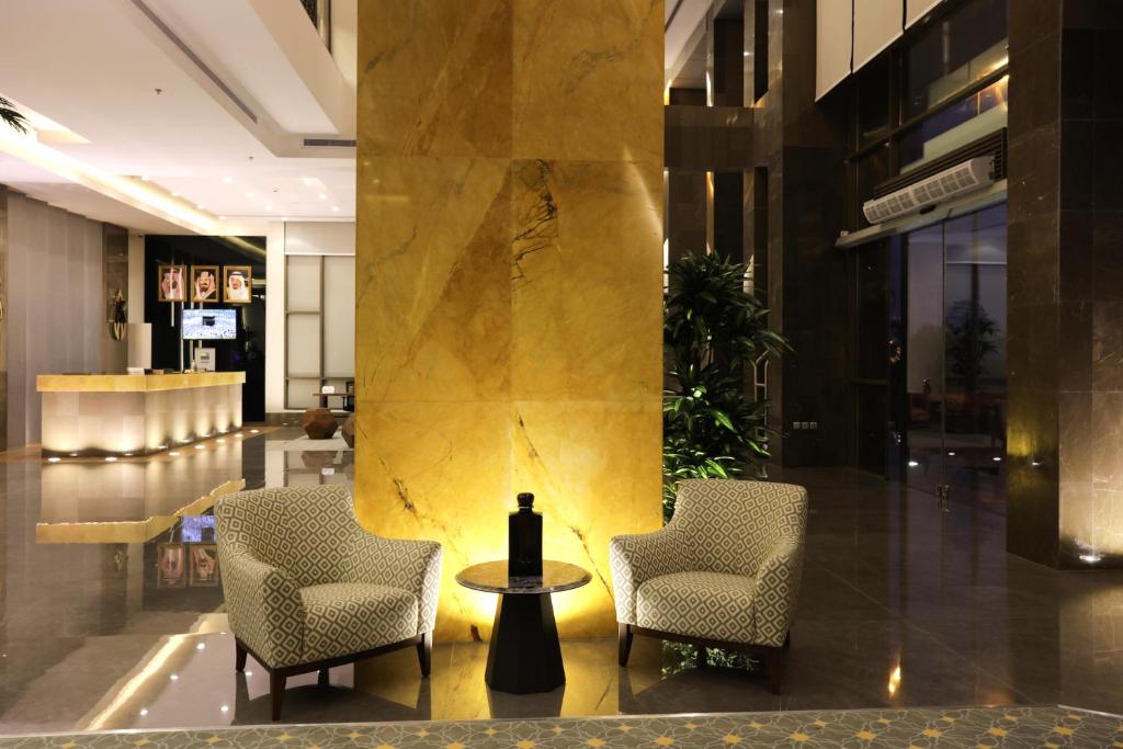 property-image_h42XEF07mkL03fO.jpg