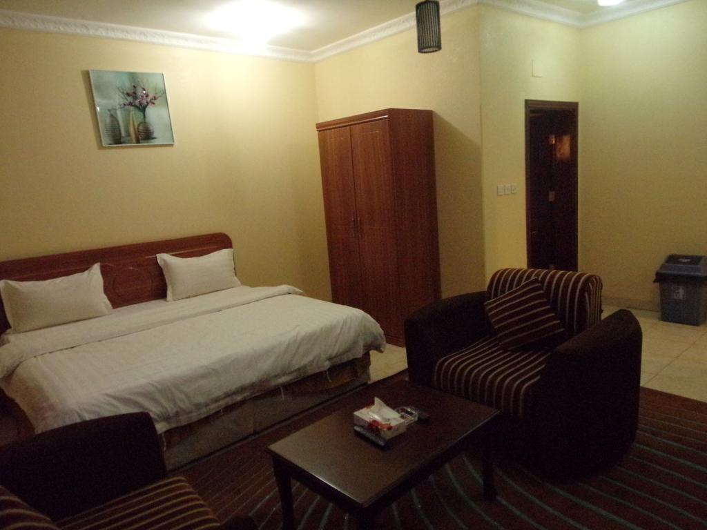 Al Saleh Hotel Apartments Madina