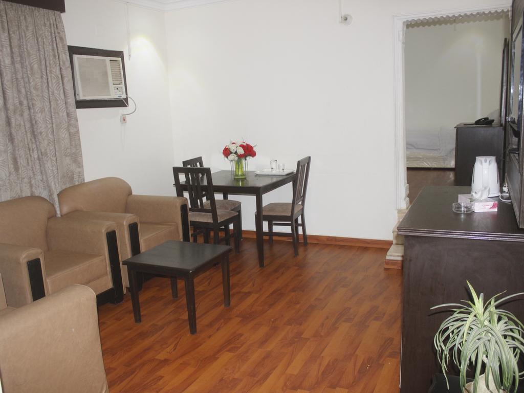Al Khazrajiah Hotel-16
