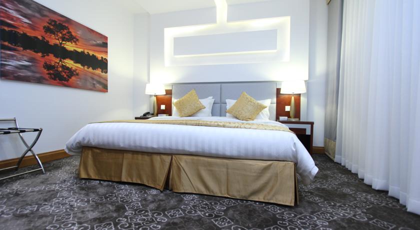 X Platinum Hotel-8