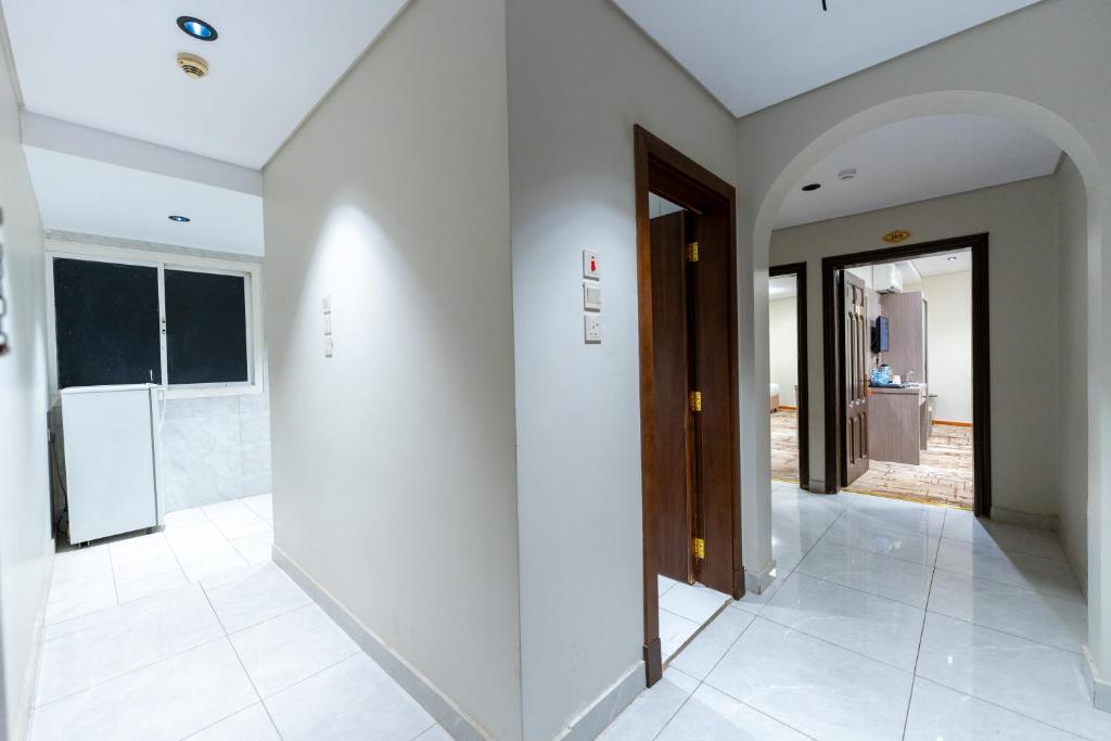 Afaq Al Eiman Hotel-4