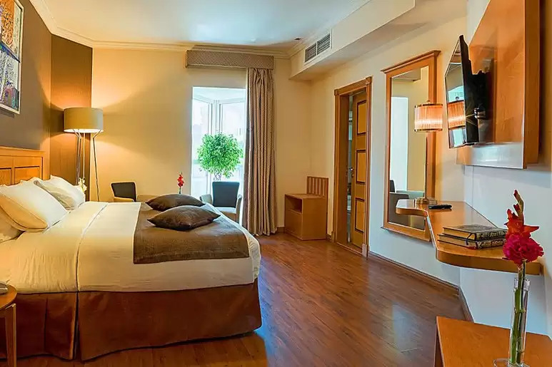 Al Thuria Hotel-7