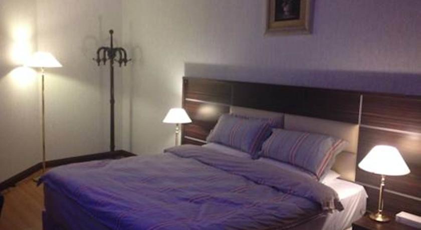 Luxurious Al Rawdah Suites-14