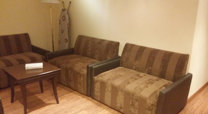 Luxurious Al Rawdah Suites-17