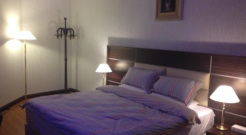 Luxurious Al Rawdah Suites-3