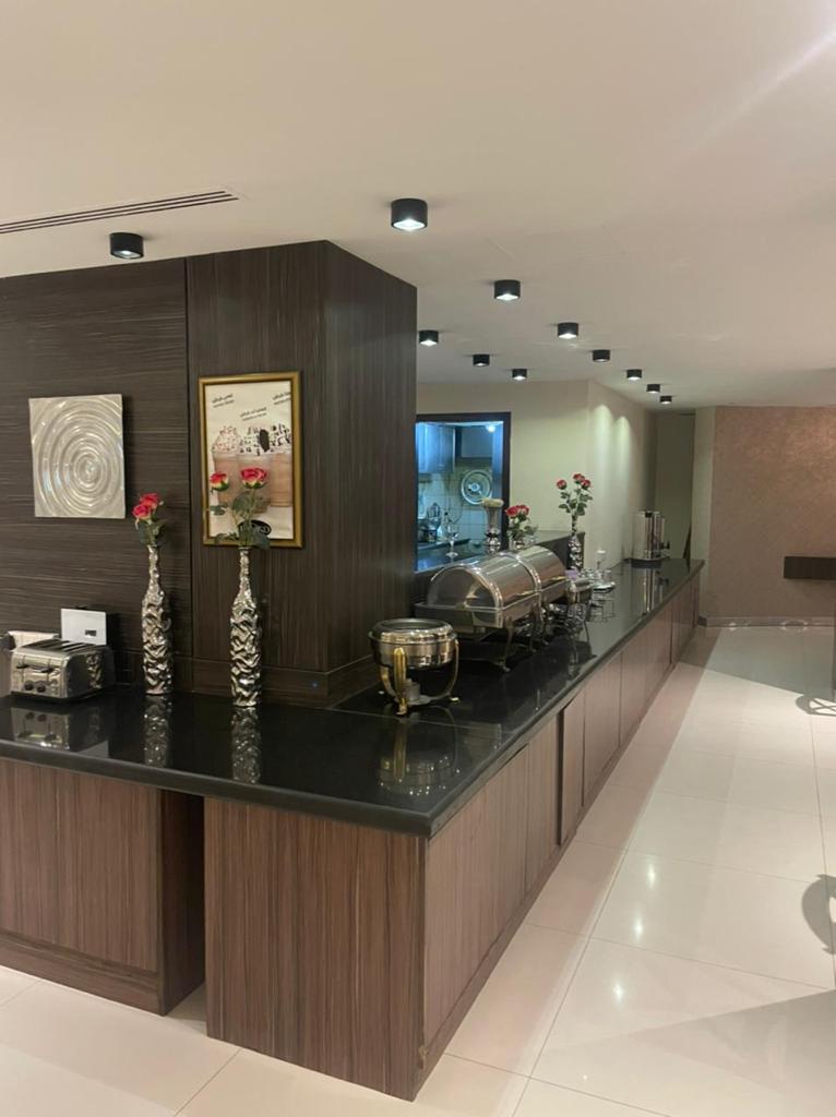 Hayat Watheer Hotel Suite-2