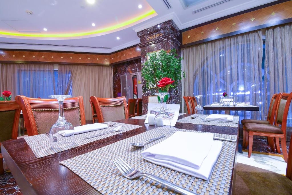 Emaar Al Maktaan Hotel Ex (Golden Tulip Al Maktaan)-9